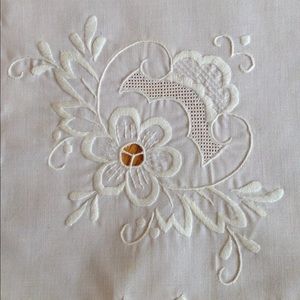 6 cotton napkins